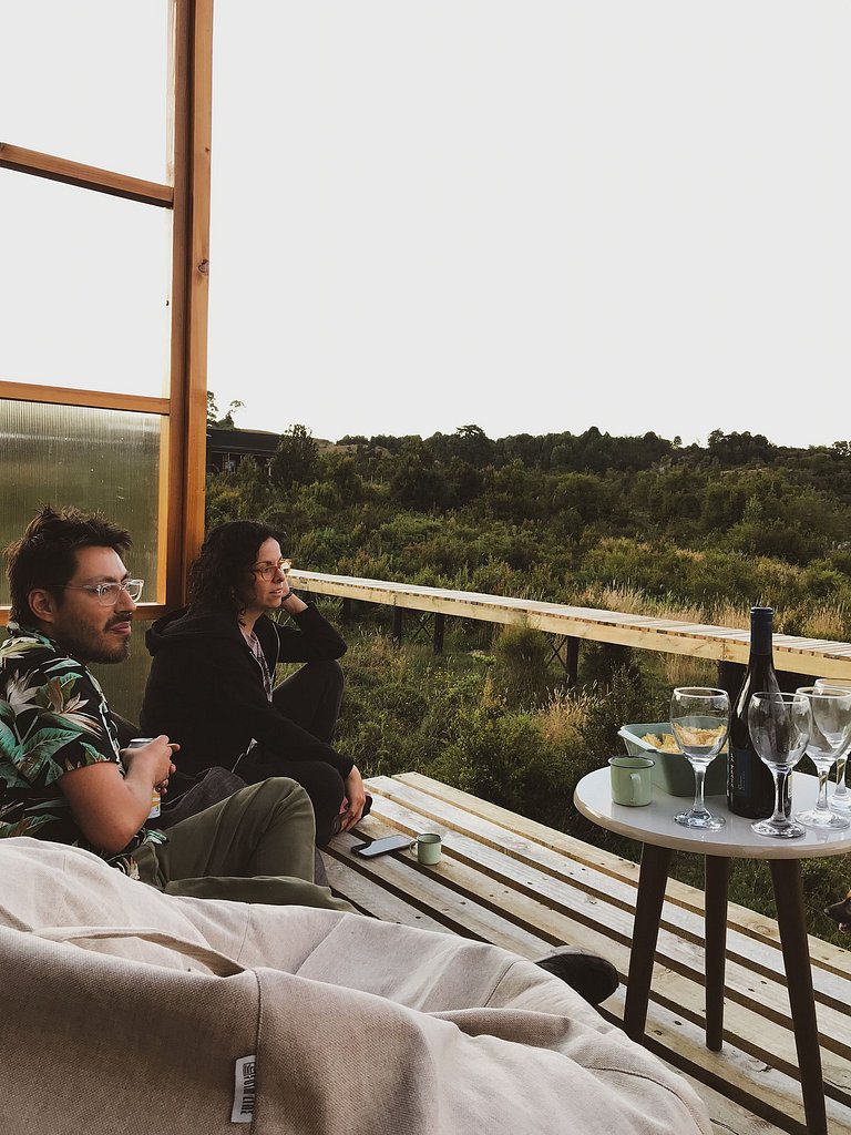 Pichi II Calbuco - Cabana tipo tinyhouse de frente para a la