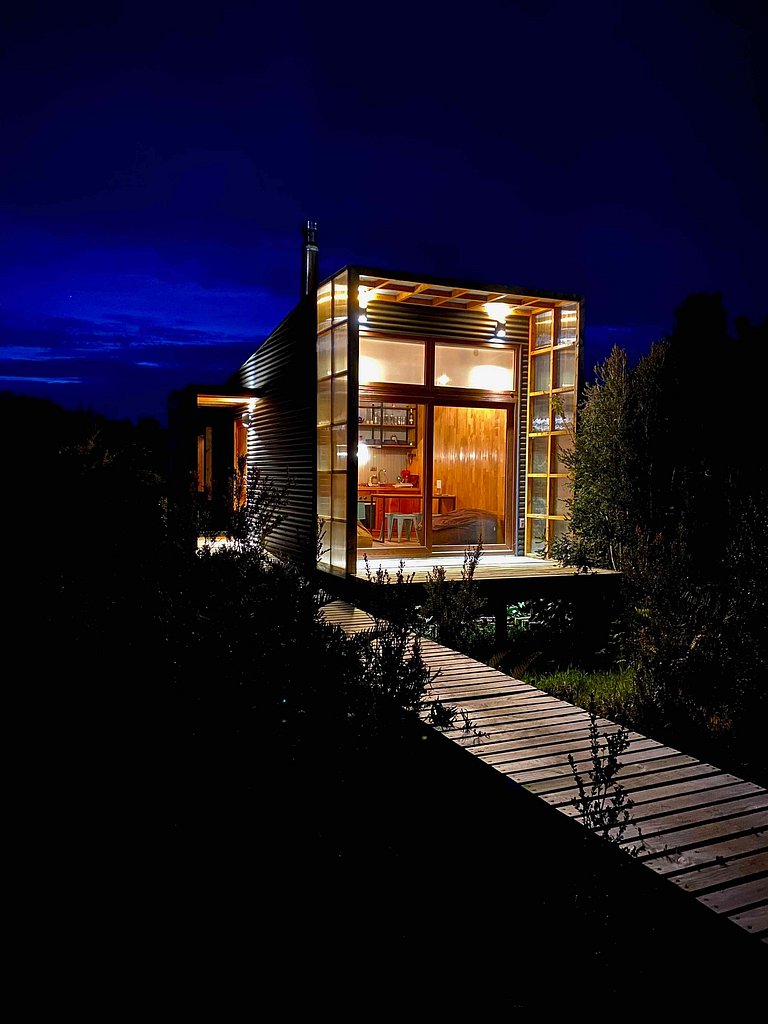 Pichi I Calbuco - Cabaña estilo tinyhouse de frente para a l