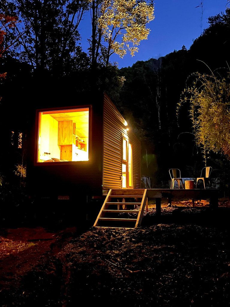 Pichi Cucao | Cabin in a Native Forest