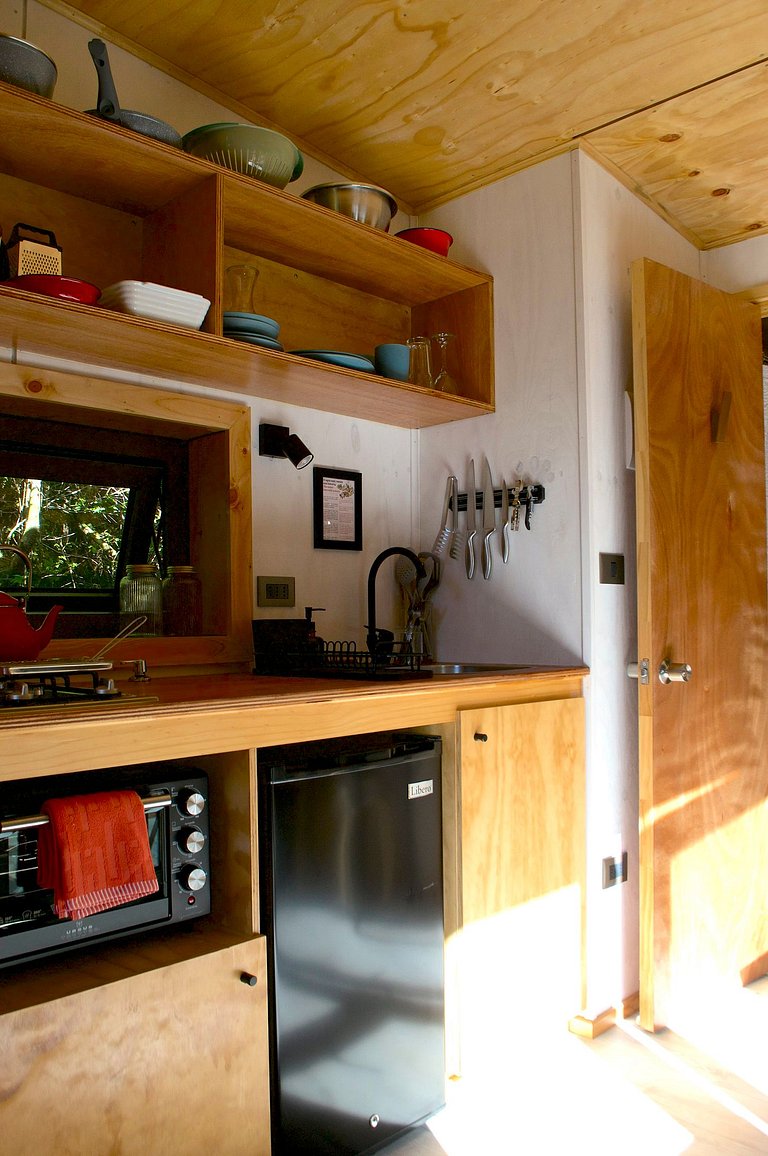 Pichi Cucao | tinyhouse en bosque nativo